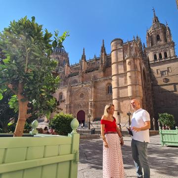 La concejala de Medio Ambiente, María José Coca, y el técnico municipal César Sevillano